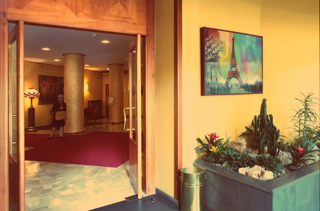Hotel De Paris Terni Exterior photo